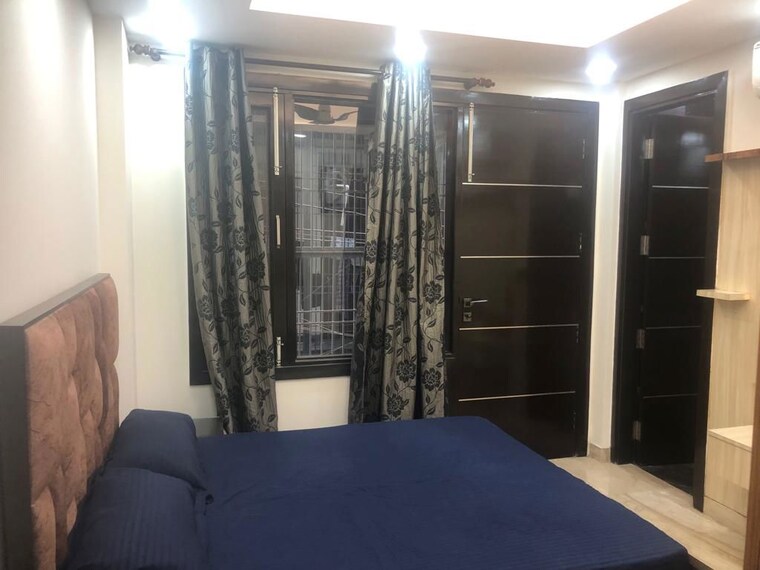 Bedroom, crossing-chitravan 3 Bedroom 330 Sq.Ft. Builder Floor In Nai Basti Dundahera Ghaziabad 10390663