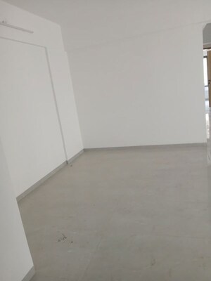 Room in 3 BHK Apartment at Sai Arham, Kondhwa Budruk – for Rent