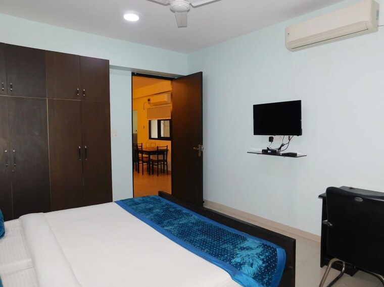 Room, crossing-chitravan 2 Bedroom 125 Sq.Ft. Builder Floor In Nai Basti Dundahera Ghaziabad 10390673