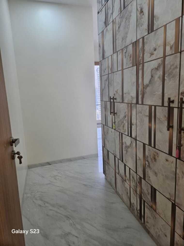 Balcony, indiabulls-sky-forest 3 Bedroom 3450 Sq.Ft. Apartment In Lower Parel Mumbai 10390667