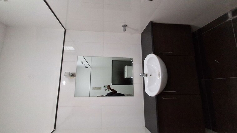 Bathroom, indu-fortune-fields-villas 3 Bedroom 3450 Sq.Ft. Villa In Kukatpally Hyderabad 10390648