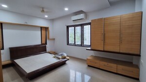 Room in 3 BHK Villa at Indu Fortune Fields Villas, Kukatpally – for Rent