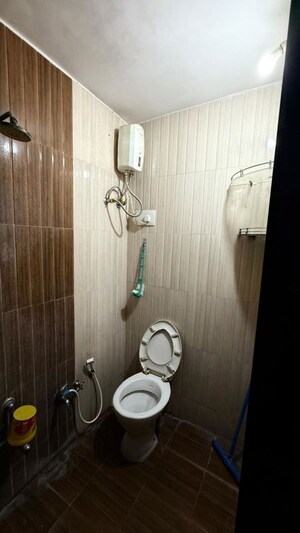Bathroom in 2 BHK Apartment at Jodhpur – for Rent