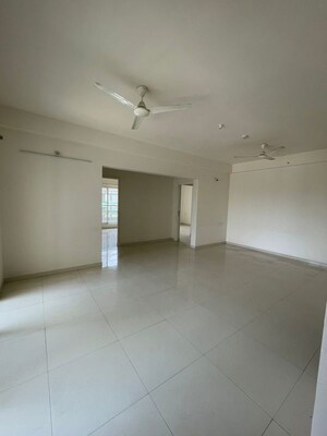 2 BHK Apartment For Rent in Godrej Nurture Pune, Mamurdi