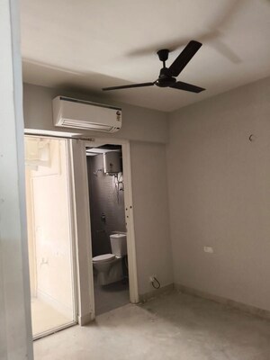 Building Lobby in 3 BHK Apartment at Signature Global City, Sector 37d – for Rent