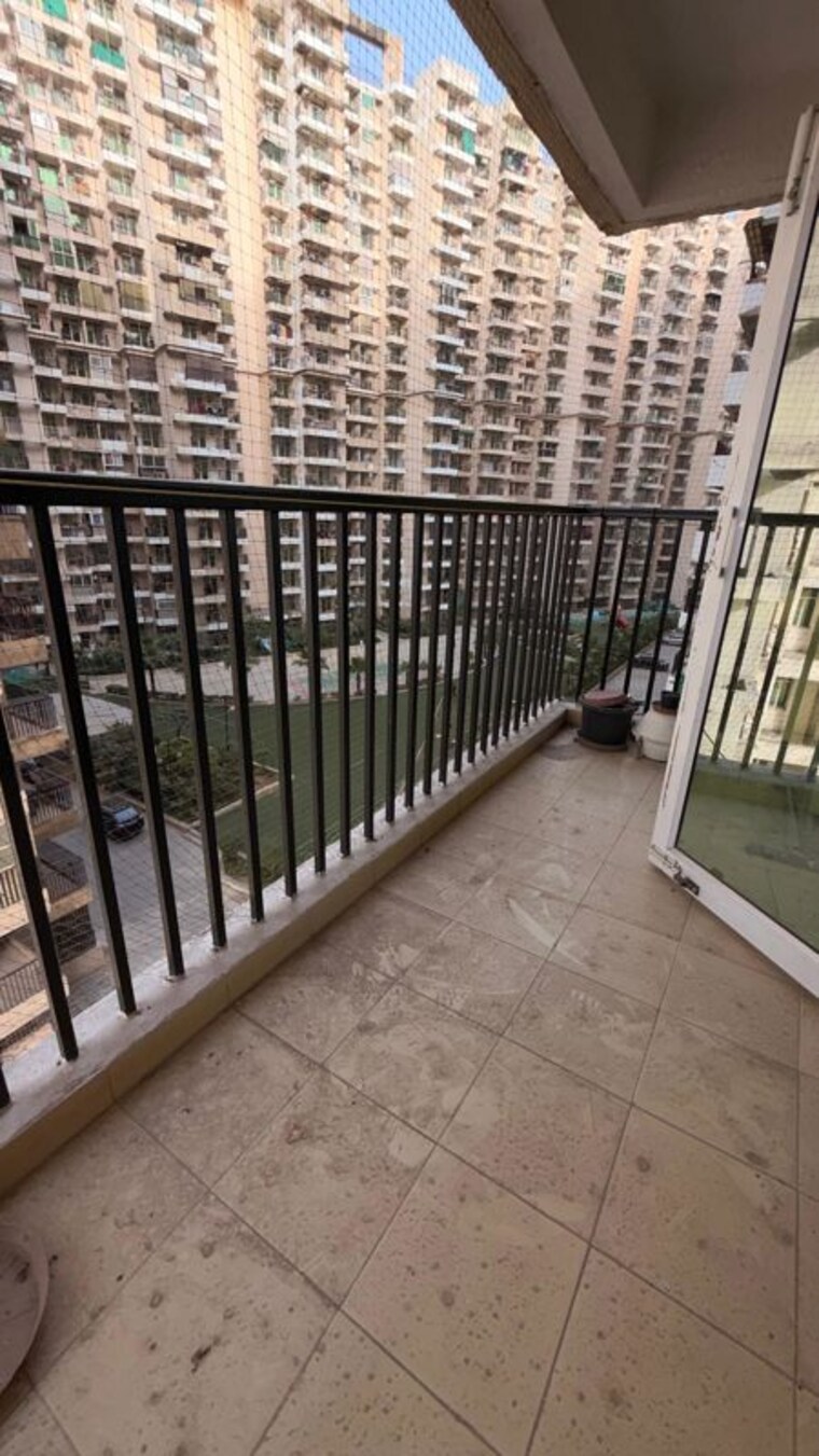 Balcony, gaur-city-2-14th-avenue 2 Bedroom 855 Sq.Ft. Apartment In Sector 16c Greater Noida Greater Noida 10390745