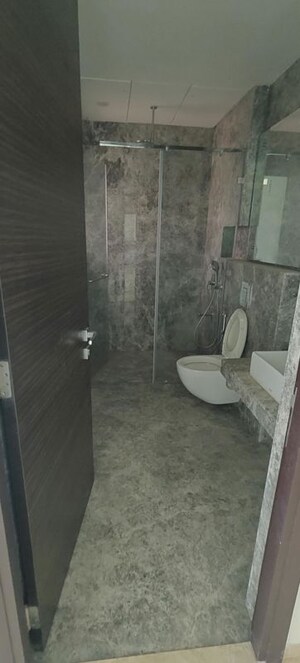 Bathroom in 3 BHK Apartment at Raheja Imperia, Worli – for Rent