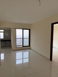 2.5 BHK + Pooja Room,Servant Room Apartment For Rent in Chandak 34 Park Estate