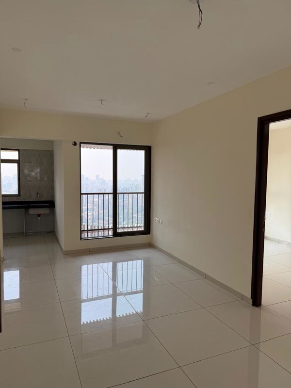 2.5 BHK + Pooja Room,Servant Room Apartment For Rent in Chandak 34 Park Estate