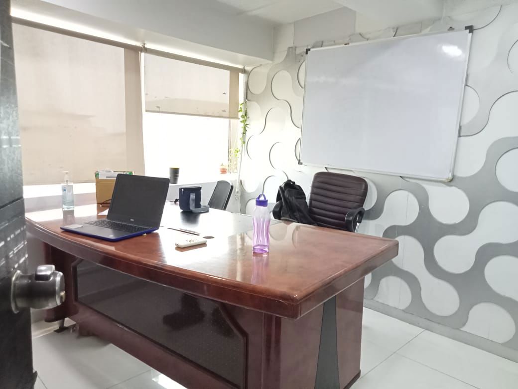 Office Space For Rent in Mayuresh Chambers