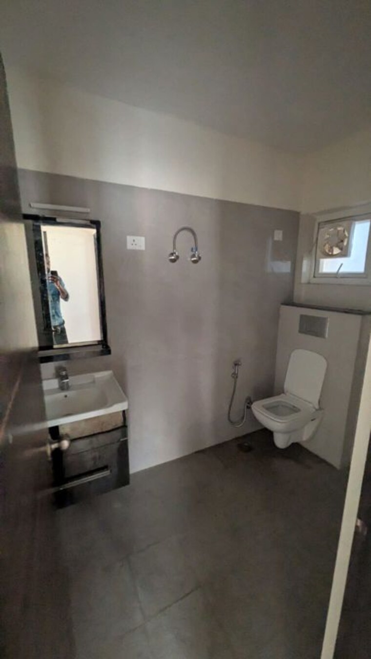 Bathroom, orris-aster-court-premier 4 Bedroom 2400 Sq.Ft. Apartment In Sector 85 Gurgaon 10390770