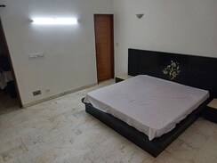 3 BHK + Study Room Builder Floor For Rent in Defence Colony
