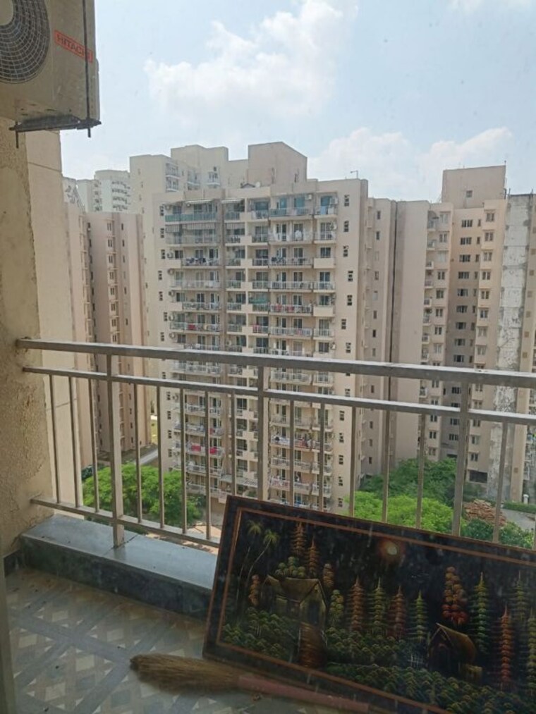Exterior View, emaar-palm-hills 3.5 Bedroom 1550 Sq.Ft. Apartment In Sector 77 Gurgaon 10390753