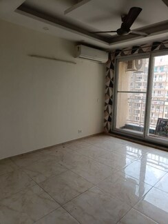 3.5 BHK + Servant Room Apartment For Rent in Emaar Palm Hills
