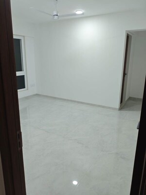 Room in 3 BHK Apartment at Mainland Eternia, Lulla Nagar – for Rent