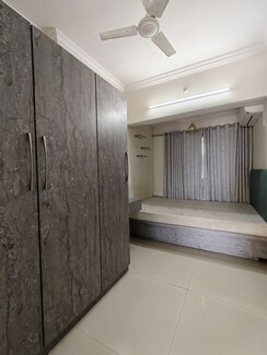 1 BHK + Servant Room Apartment For Rent in Ruparel Nova