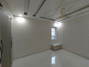 Room in 2.5 BHK Apartment at Aparna Sarovar Zenith, Nallagandla – for Rent