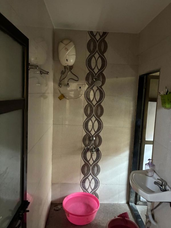 2 BHK + Pooja Room,Extra Room Apartment For Rent in K M Horizon Palms