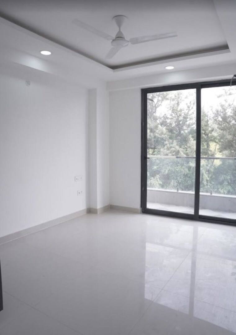 Room, gadaipur 3 Bedroom 800 Sq.Ft. Builder Floor In Gadaipur Delhi 10390856
