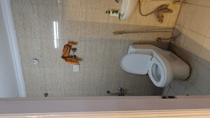 Bathroom in 1 BHK Builder Floor at Jawahar Nagar – for Sale