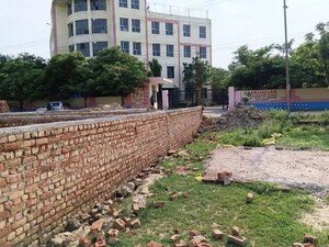  Plot – Exterior View View at Amar Colony - for Sale