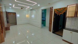 Room in 2.5 BHK Apartment at Brigade Citadel, Moti Nagar – for Rent