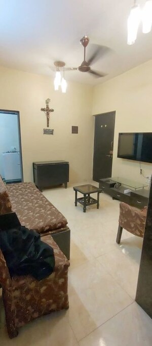 Team Area in 1 BHK Apartment at dhake colony, Andheri West – for Rent