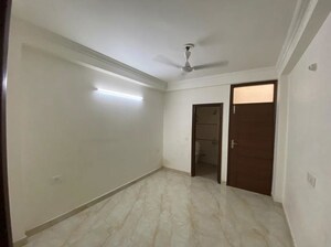 Room in 2 BHK Builder Floor at Palm Residency Chhatarpur, Chattarpur – for Rent