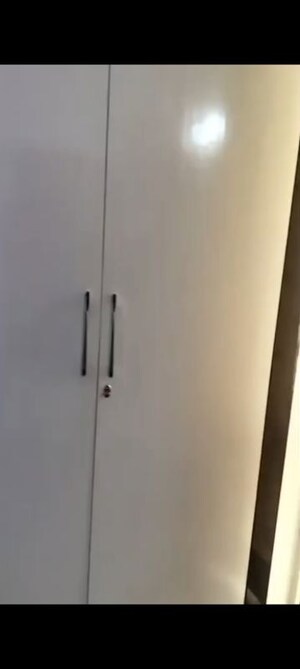 Furnished Amenities in 3 BHK Apartment at Supertech Czar Villa, Omicron I Greater Noida – for Rent