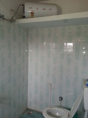 Bathroom in 1 RK Independent House at Rt Nagar – for Rent
