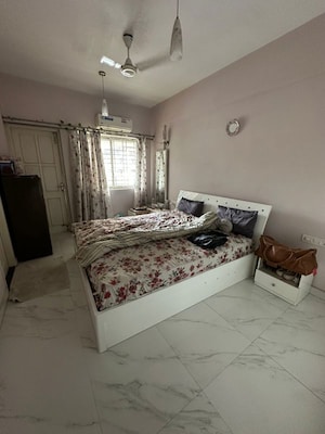 Bedroom in 3 BHK Apartment at N P Mansion, Richmond Town – for Rent
