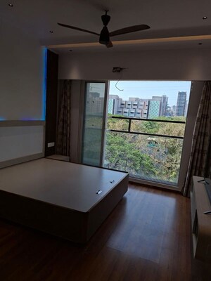 Bedroom in 3 BHK Apartment at Motilal Nagar – for Rent