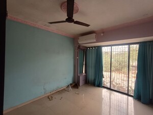 Room in 2 BHK Apartment at Sector 4a Kopar Khairane – for Rent