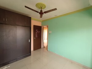 Room in 2 BHK Apartment at Sector 4a Kopar Khairane – for Rent