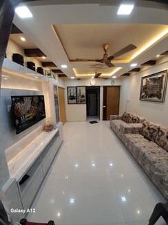 1 BHK + Study Room,Store Room Apartment For Rent in Omkar Vive