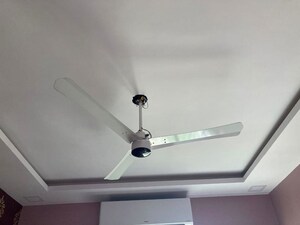 Furnished Amenities in 2 BHK Apartment at Lodha Amara, Kolshet Road – for Rent