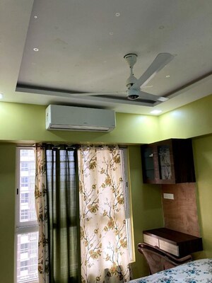 Bedroom in 2 BHK Apartment at Lodha Amara, Kolshet Road – for Rent