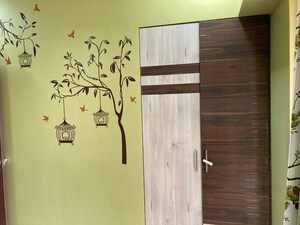 Furnished Amenities in 2 BHK Apartment at Lodha Amara, Kolshet Road – for Rent