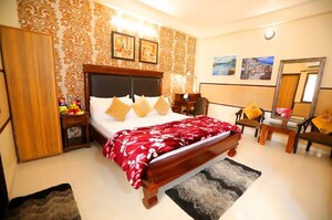 Bedroom in  Pg at Beta I Greater Noida – for Rent