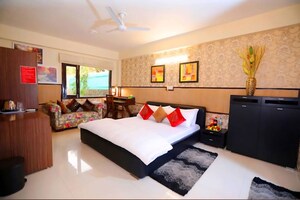 Bedroom in  Pg at Beta I Greater Noida – for Rent