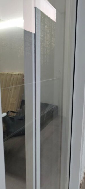 Bathroom in 2.5 BHK Builder Floor at Smart World Orchard, Sector 61 – for Rent