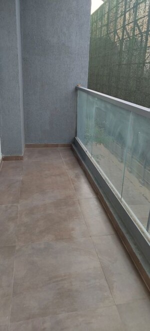 Balcony in 2.5 BHK Builder Floor at Smart World Orchard, Sector 61 – for Rent