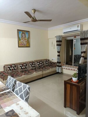 Bedroom in 2 BHK Apartment at Mantri Serene, Goregaon East – for Rent