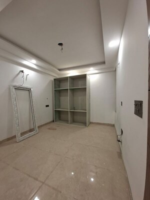 Room in 3 BHK Apartment at Jawahar Nagar – for Sale