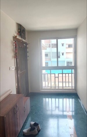 Room in 3 BHK Apartment at Kondapur – for Sale