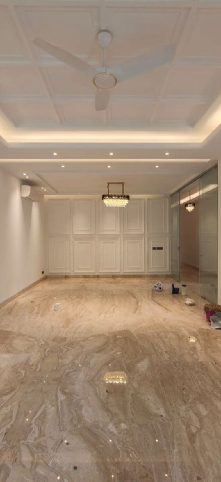 Bedroom, kailash colony 4 Bedroom 500 Sq.Yd. Builder Floor In Kailash Colony Delhi 10391015