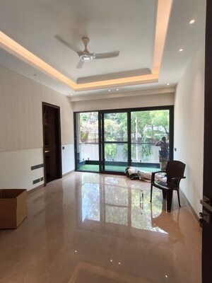 Living Room in 4 BHK Builder Floor at Kailash Colony – for Rent