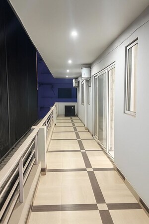 Building Lobby in 3 BHK Builder Floor at Sector 45 – for Rent