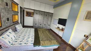 Bedroom in 2 BHK Apartment at Bhosale Nagar – for Rent