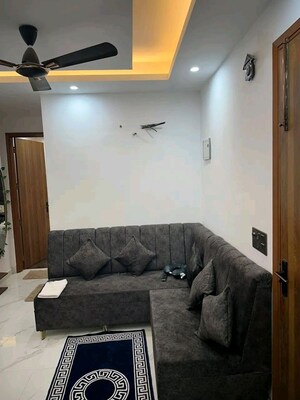 Bedroom in 1 BHK Apartment at Chattarpur – for Rent